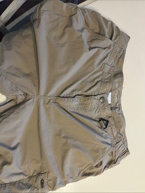 Columbia Men's Taupe Cargo Pants